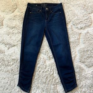 White House Black market skinny crop dark denim size 2P